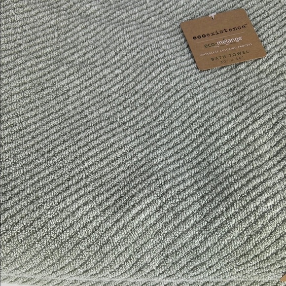 Ecoexistence Bath Towel Set Green Textured Zero Twist Loops Set of 2 NEW - Picture 3 of 11